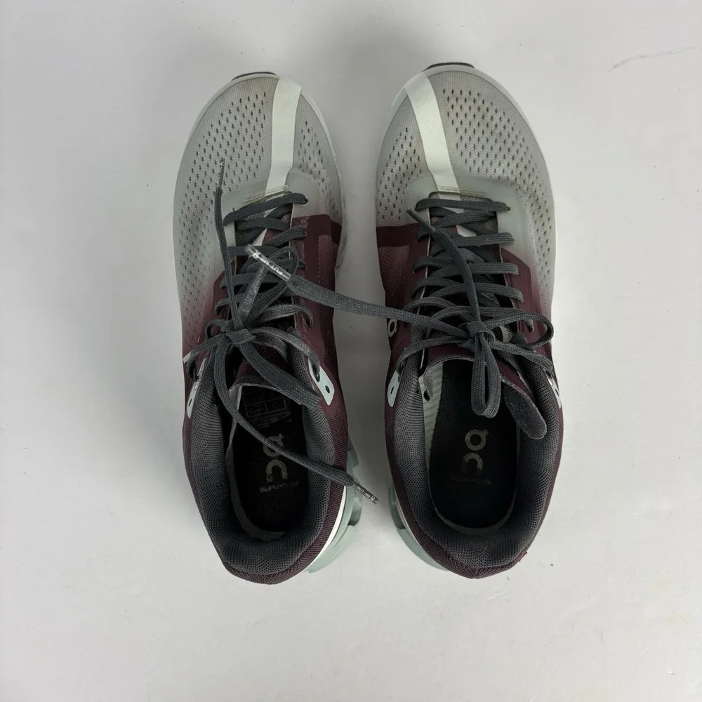 Size 8 Women - On Cloudflow Mulberry/Mineral